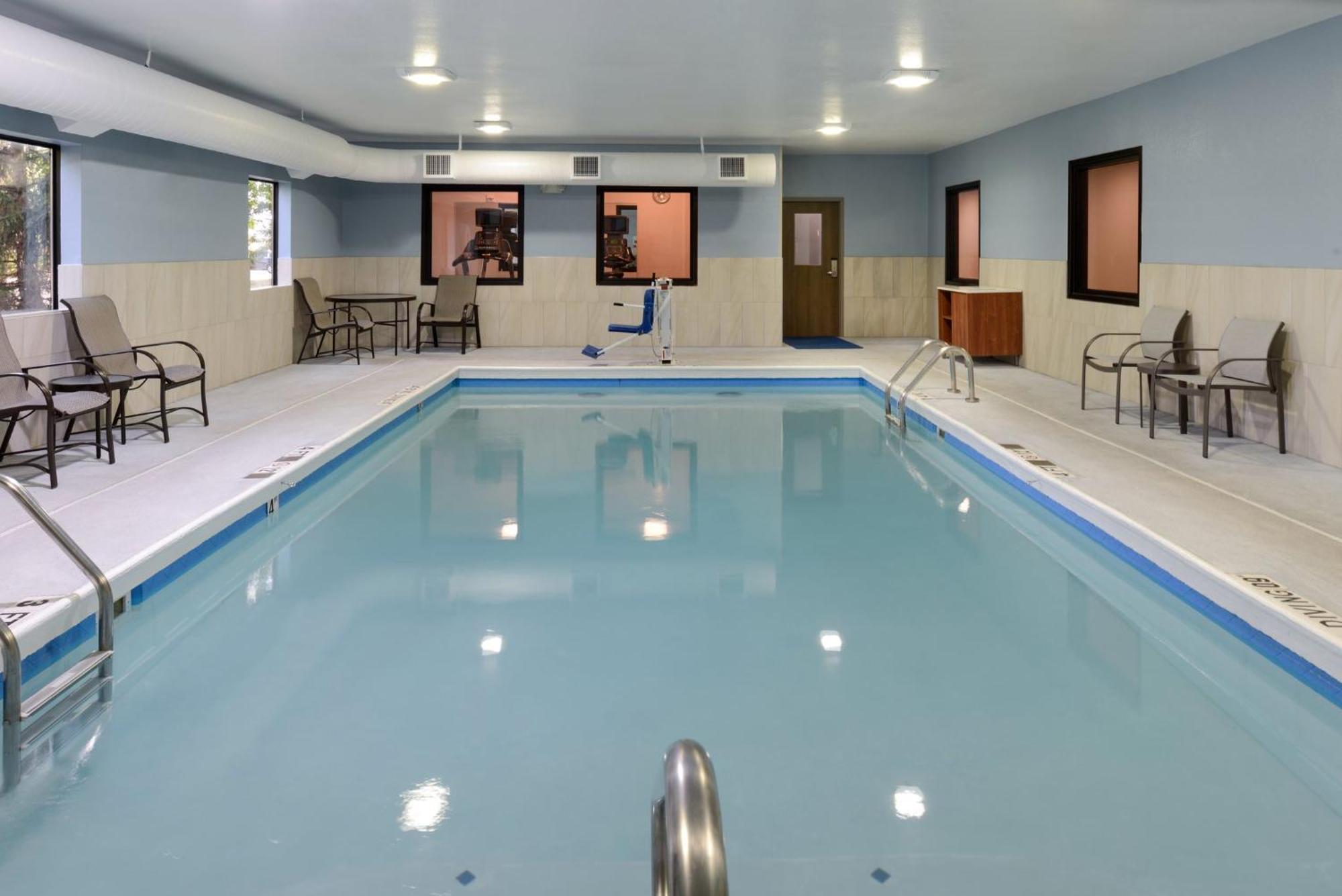 Hotel Express And By Ihg