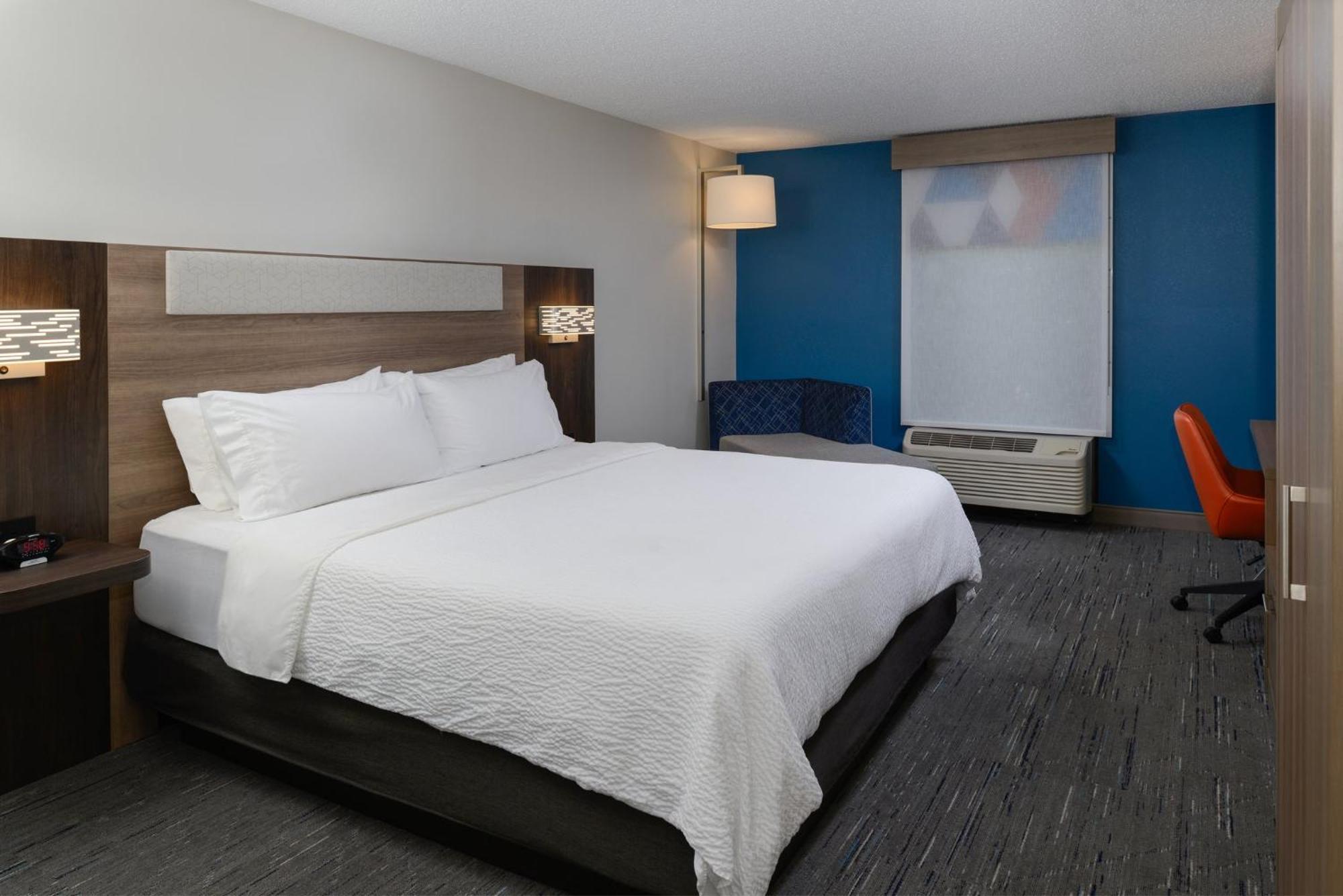 Express And By Ihg