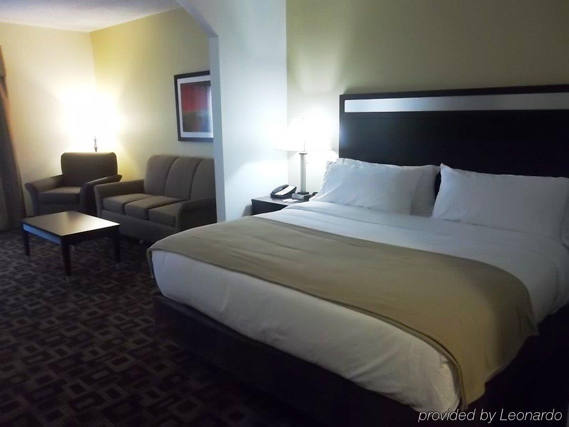 Hotel Express And By Ihg 2*